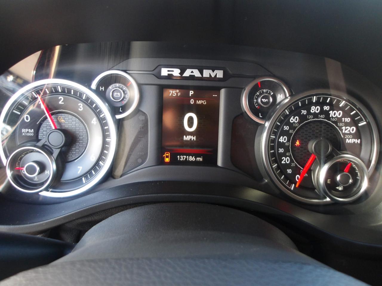 RAM 1500 Big Horn/Lone Star 4x2 Crew Cab 5'7" Box 2019