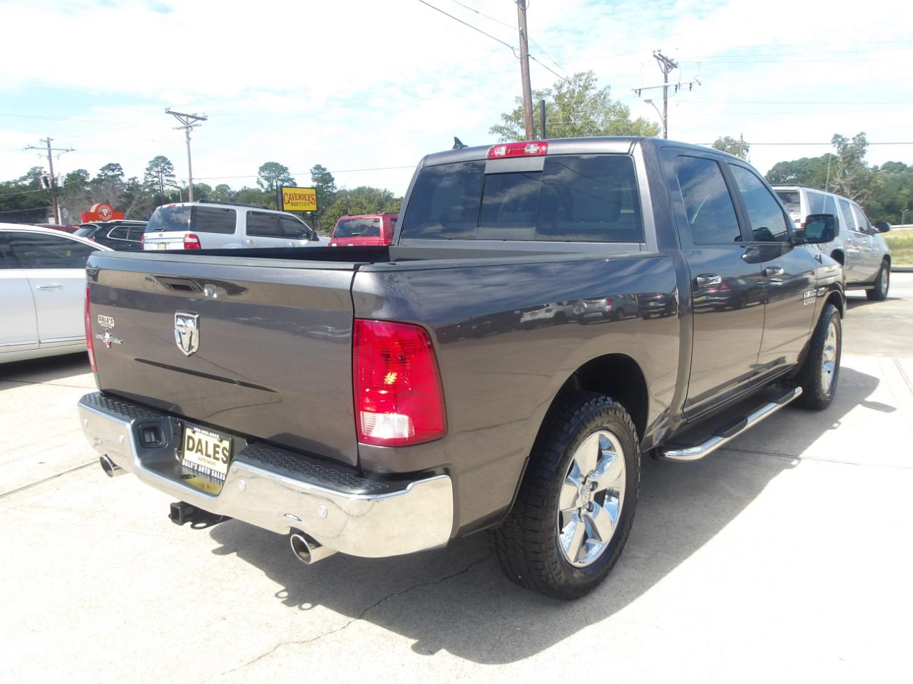 RAM 1500 2WD Crew Cab 140.5" Lone Star 2016