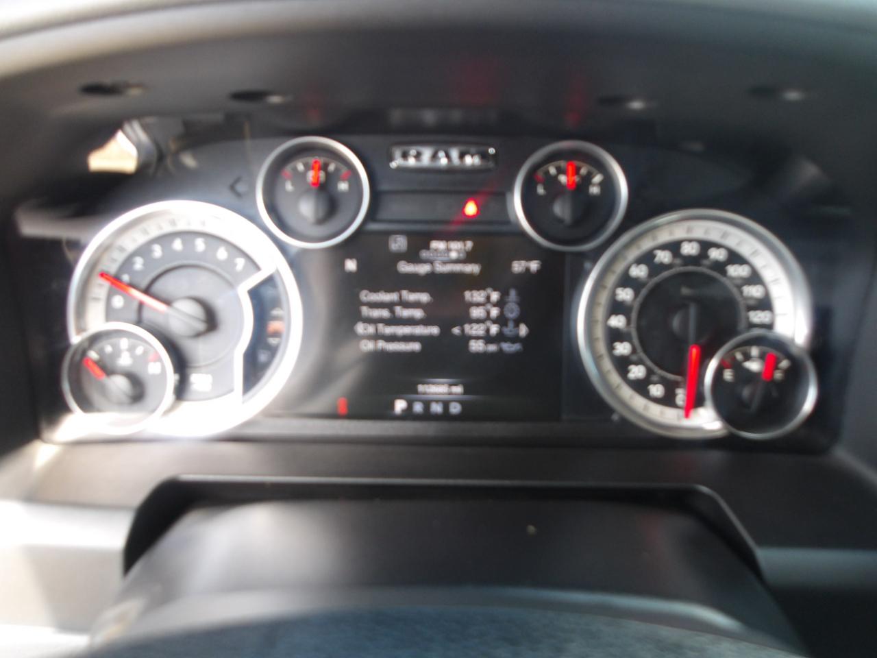 RAM 1500 2WD Crew Cab 140.5" Lone Star 2016