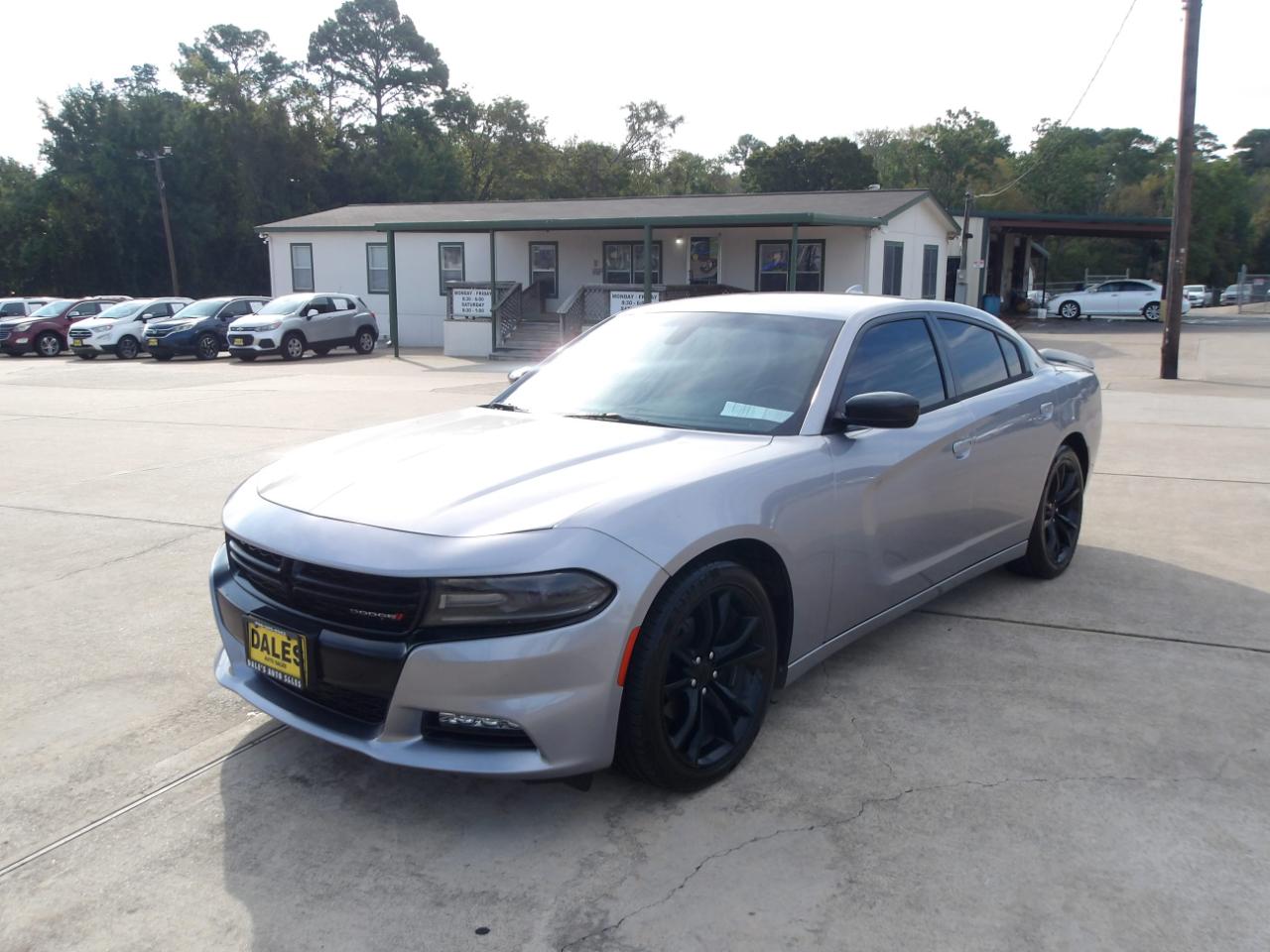 Dodge Charger 4dr Sdn SXT RWD 2016
