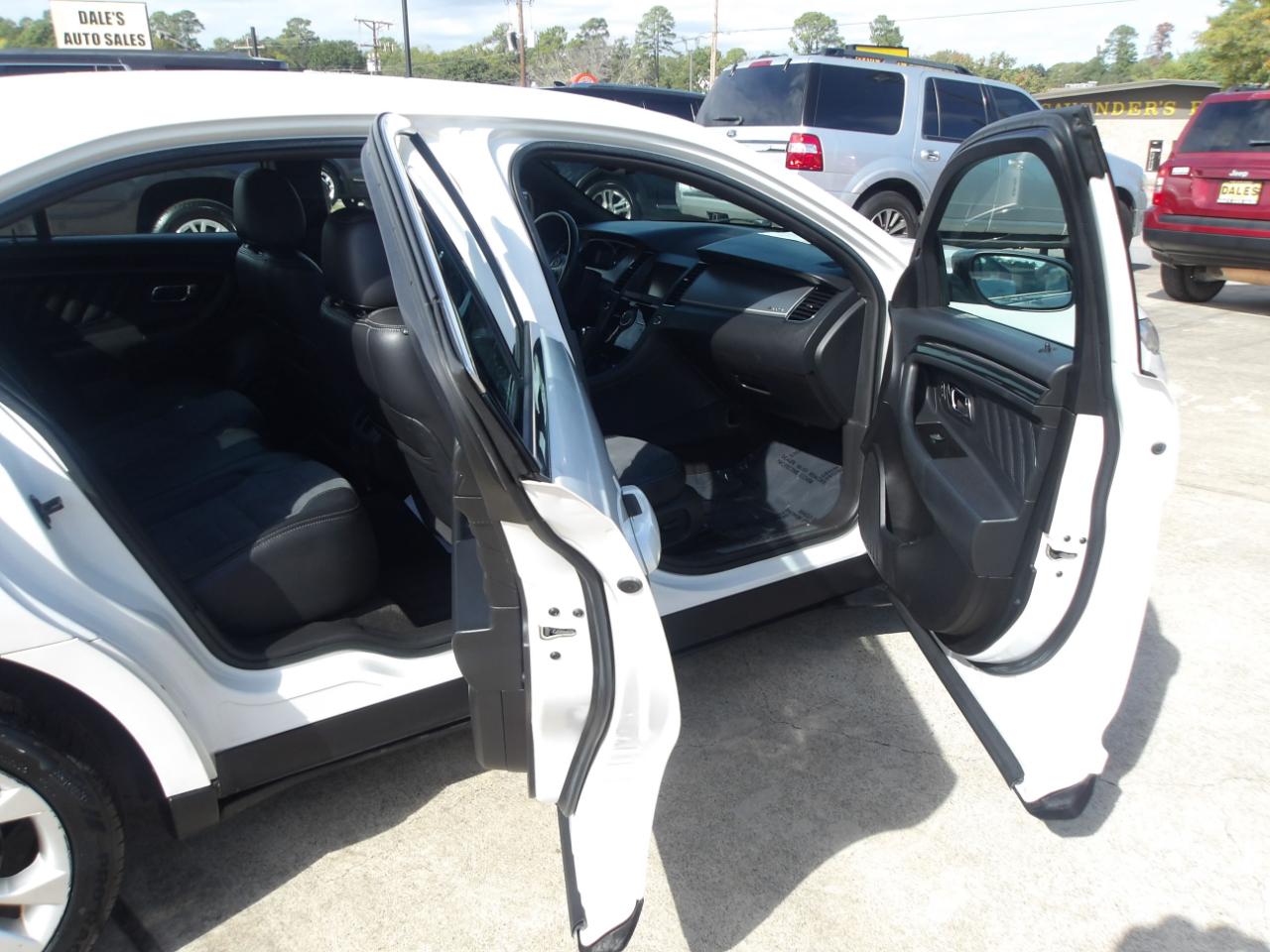 Ford Taurus 4dr Sdn SHO AWD 2013