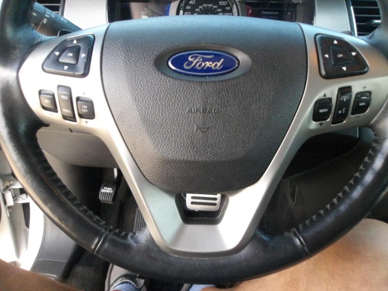 Ford Taurus 4dr Sdn SHO AWD 2013
