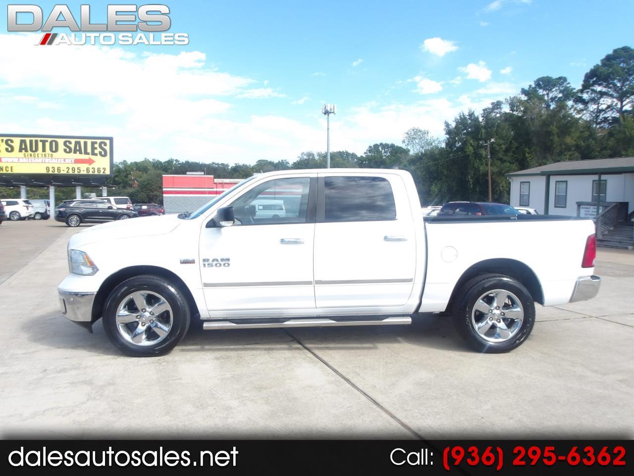 RAM 1500 4WD Crew Cab 140.5" Big Horn 2015