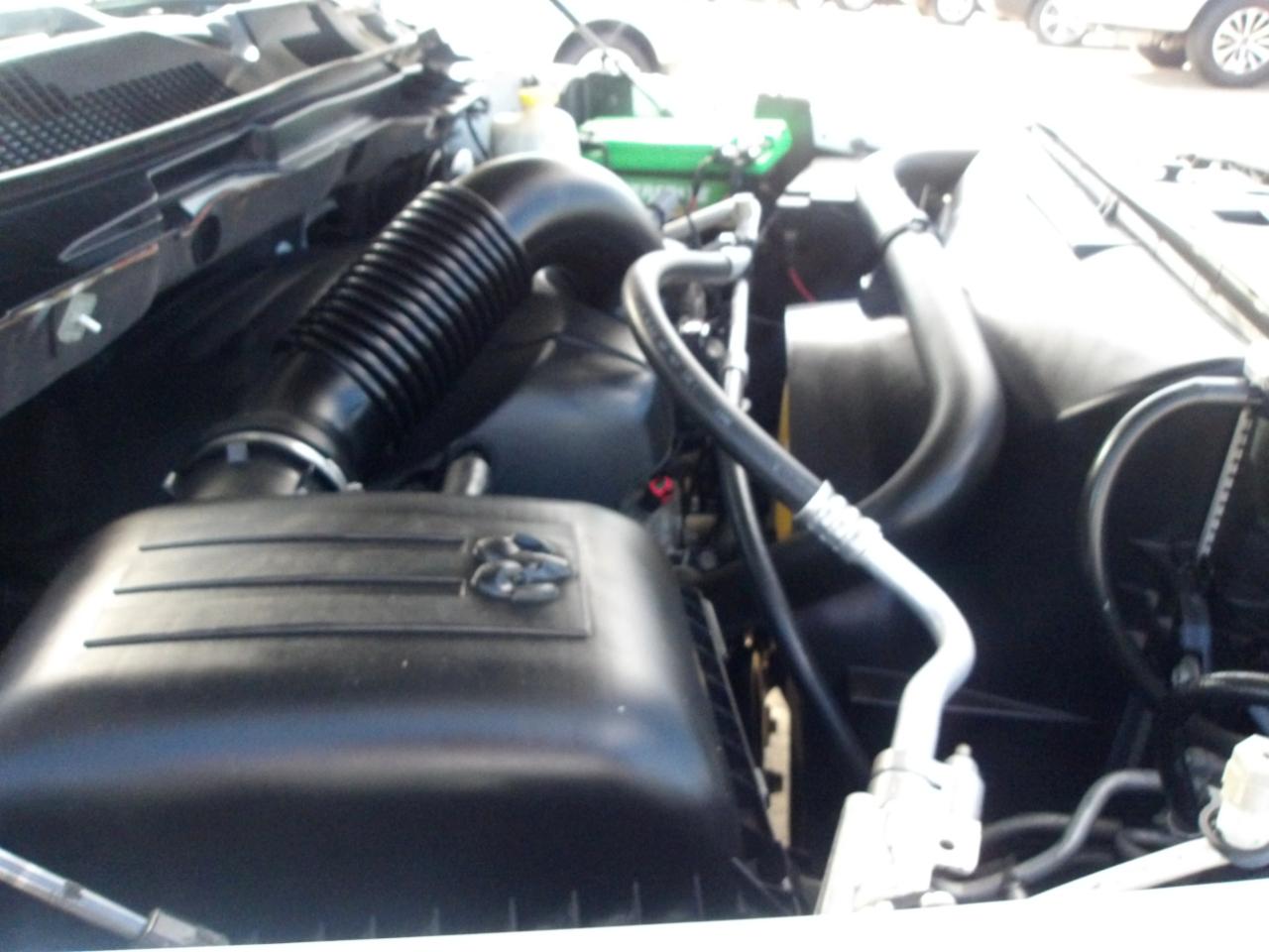 RAM 1500 4WD Crew Cab 140.5" Big Horn 2015