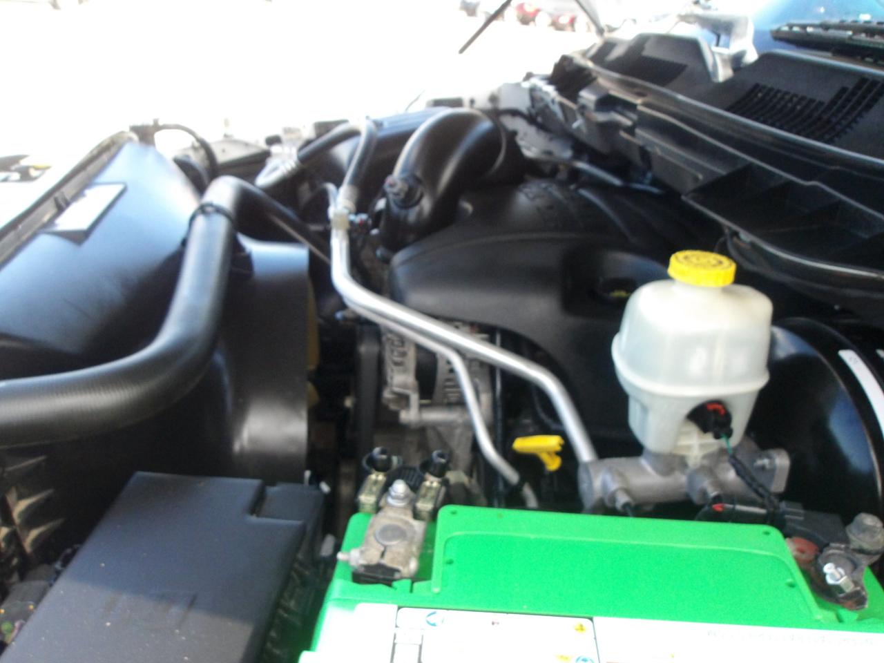 RAM 1500 4WD Crew Cab 140.5" Big Horn 2015