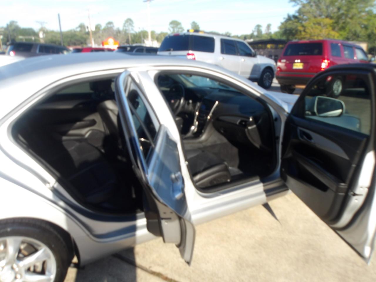 Cadillac ATS Sedan 4dr Sdn 2.0L Luxury RWD 2015