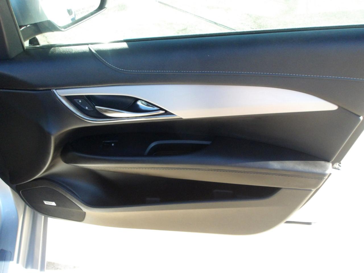 Cadillac ATS Sedan 4dr Sdn 2.0L Luxury RWD 2015