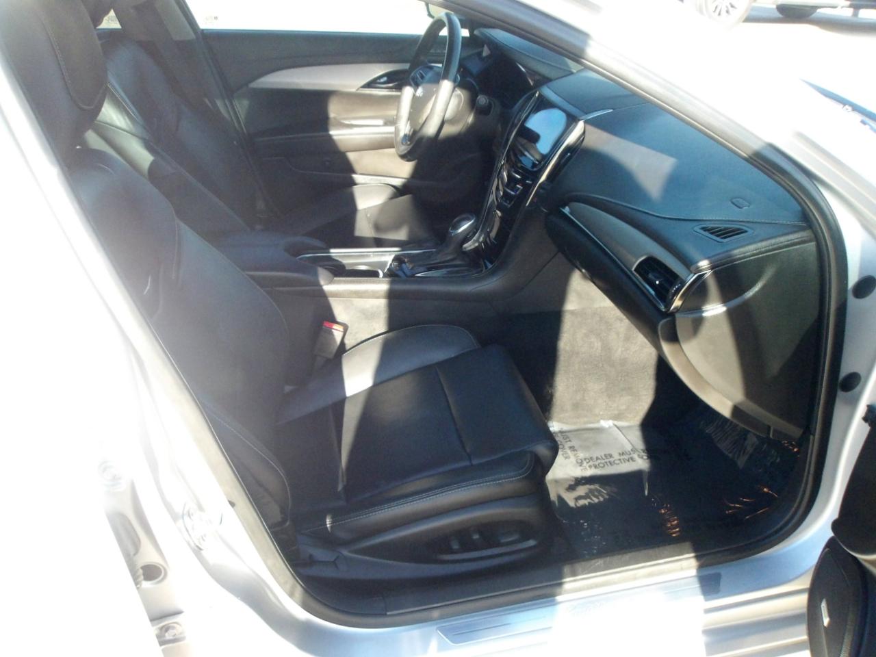 Cadillac ATS Sedan 4dr Sdn 2.0L Luxury RWD 2015
