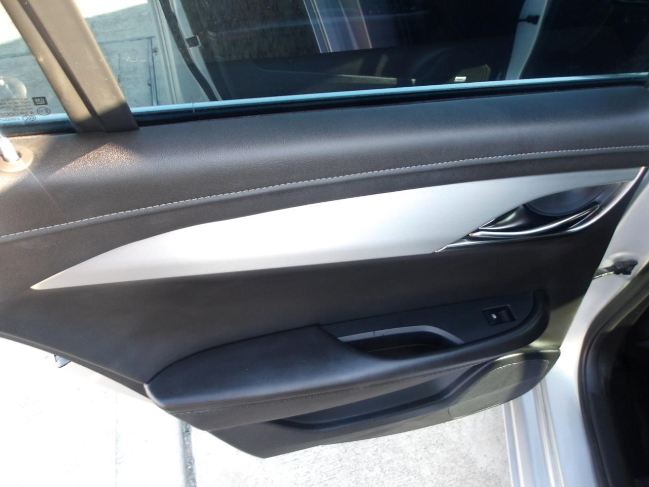 Cadillac ATS Sedan 4dr Sdn 2.0L Luxury RWD 2015