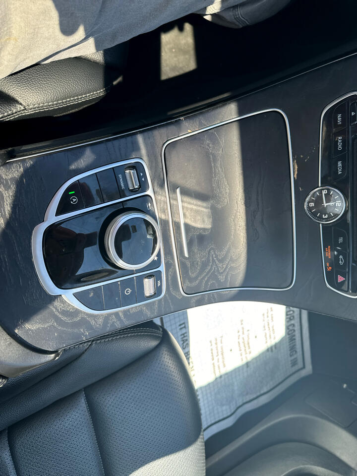 Mercedes-Benz C-Class C300 4MATIC Sedan 2017 Mercedes-Benz C-Class C300 4MATIC Sedan 2017