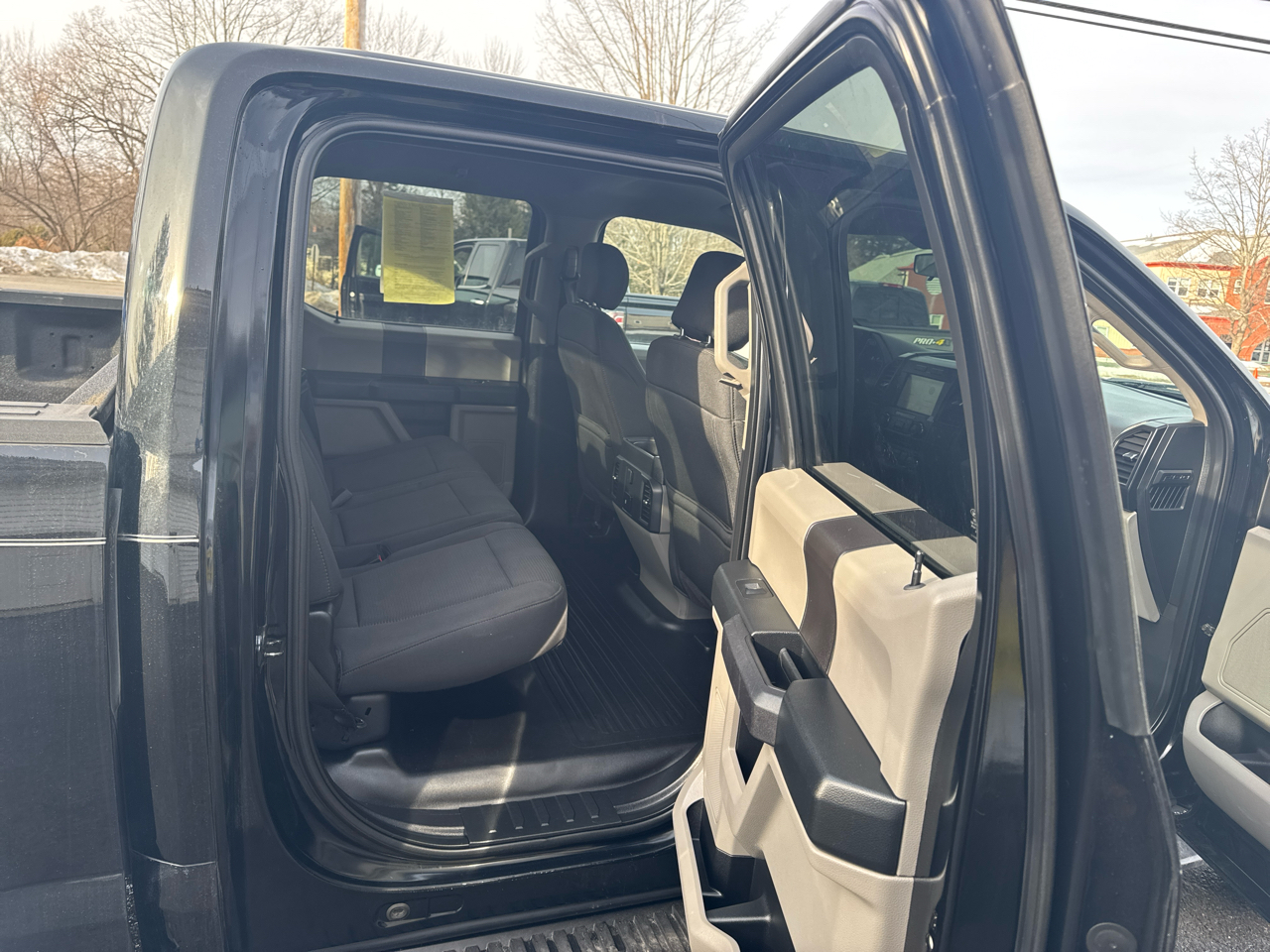 Ford F-150 4WD SuperCrew 139" FX4 2018