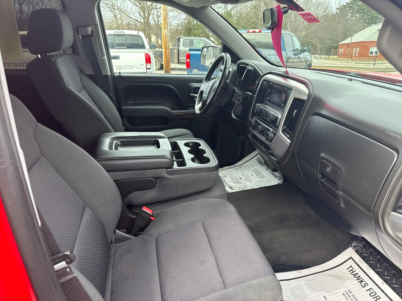 GMC Sierra 1500 4WD Crew Cab 143.5" SLE 2015