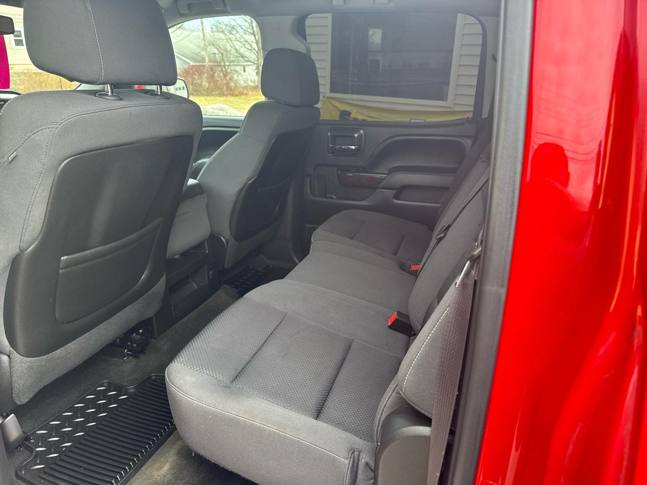 GMC Sierra 1500 4WD Crew Cab 143.5" SLE 2015