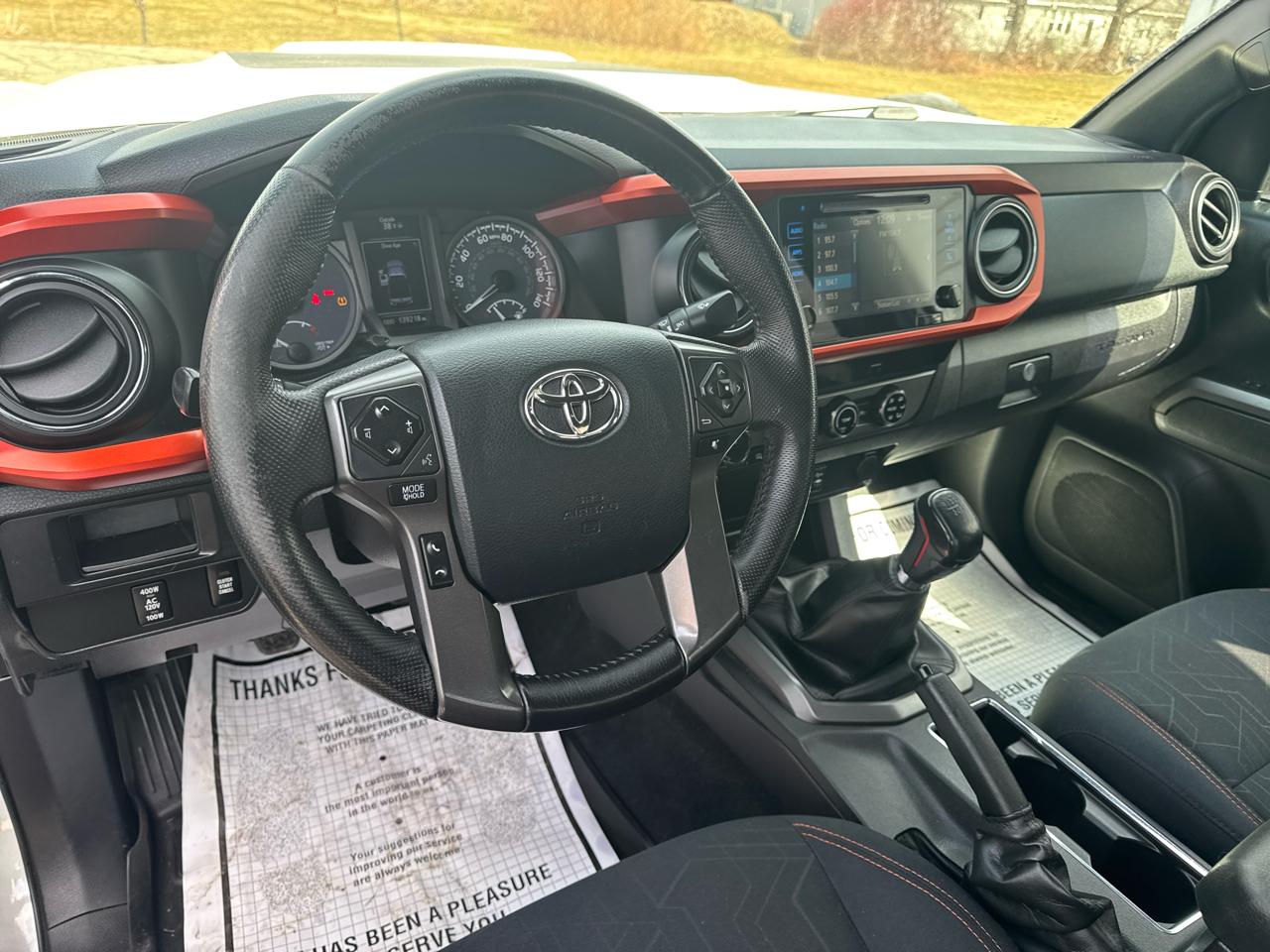 Toyota Tacoma 4WD Access Cab V6 MT TRD Sport (Natl) 2016