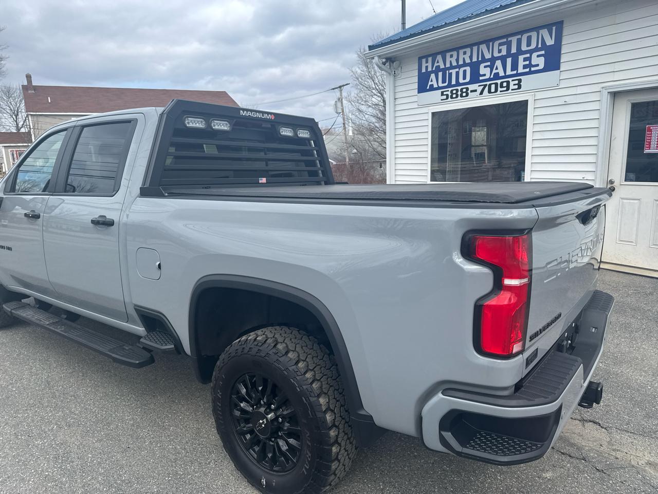 Chevrolet Silverado 2500HD 4WD Crew Cab 153" LT w/2LT 2024
