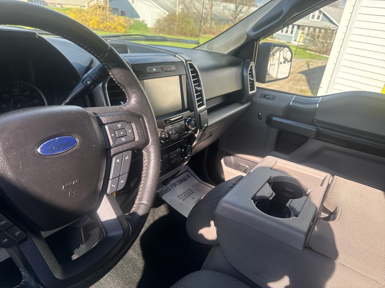 Ford F-150 4WD SuperCab 133" XLT 2015