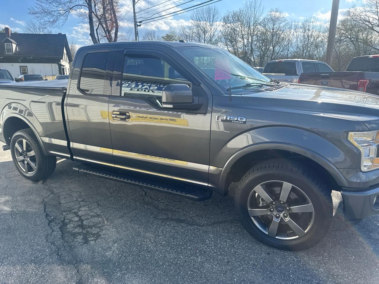 Ford F-150 4WD SuperCab 145" Lariat 2016