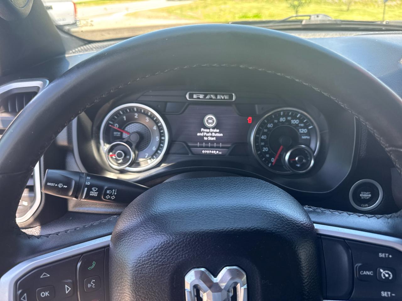 RAM 1500 Big Horn Crew Cab SWB 4WD 2019