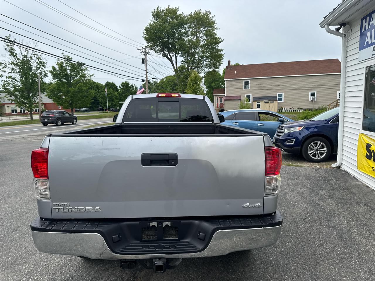 Toyota Tundra Reg Cab V8 Auto SR5 4WD 2012