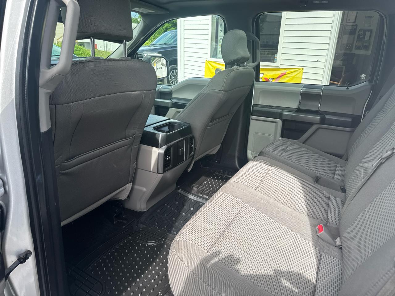 Ford F-150 4WD SuperCrew 139" XLT 2016