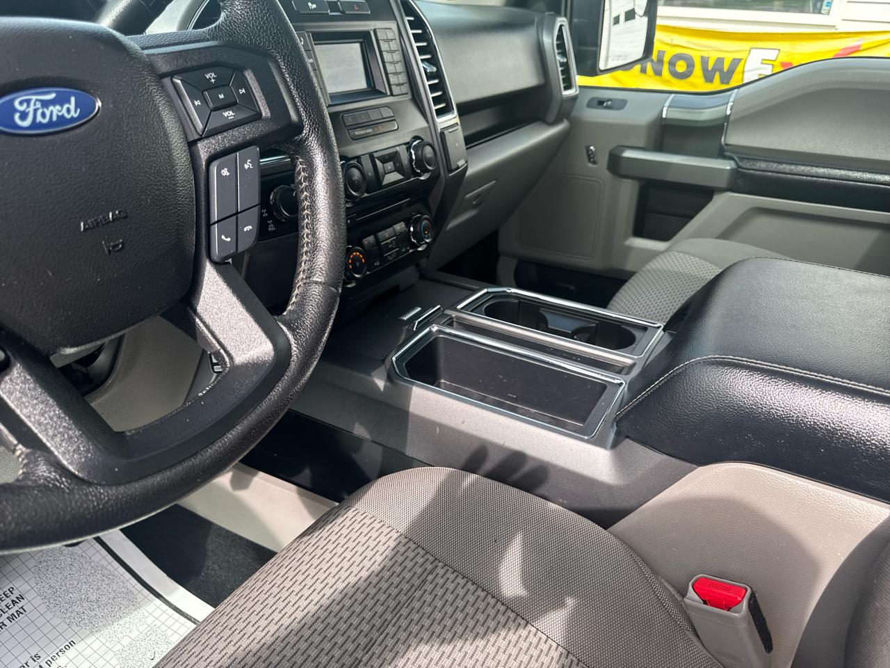Ford F-150 4WD SuperCrew 139" XLT 2016