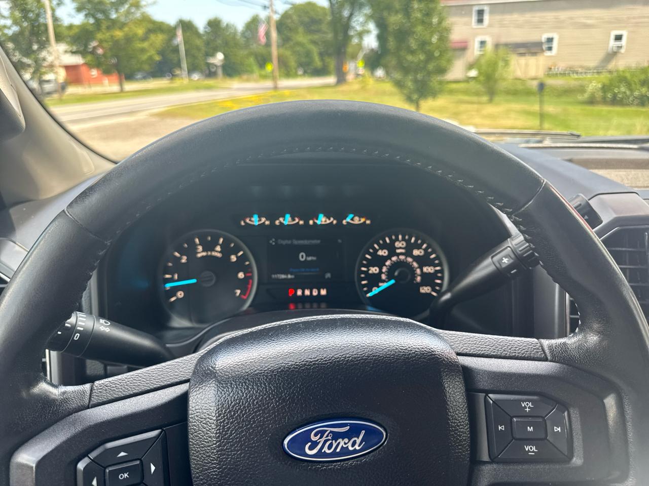 Ford F-150 4WD SuperCrew 145" XLT 2019