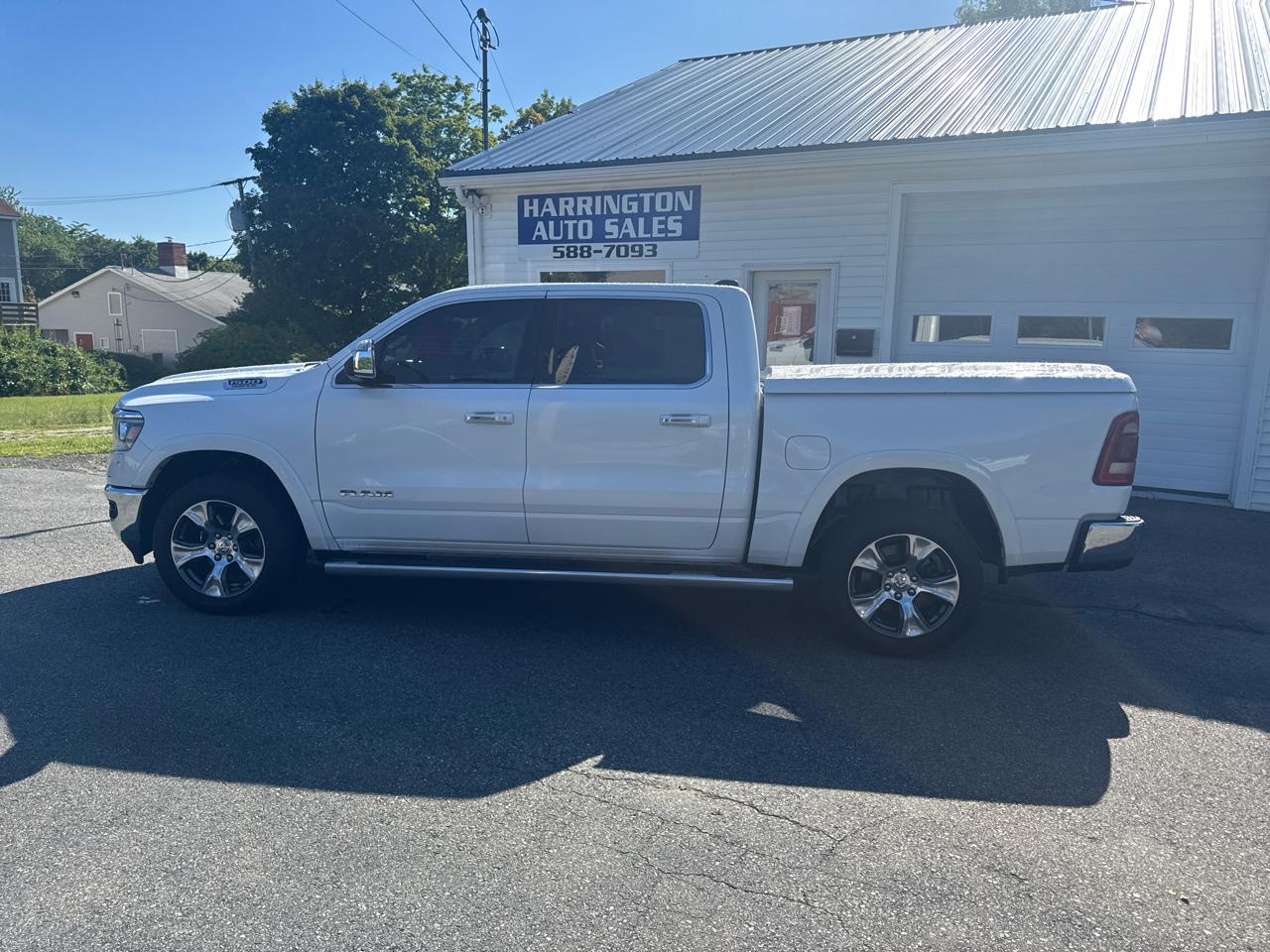 RAM 1500 Laramie Crew Cab SWB 4WD 2019