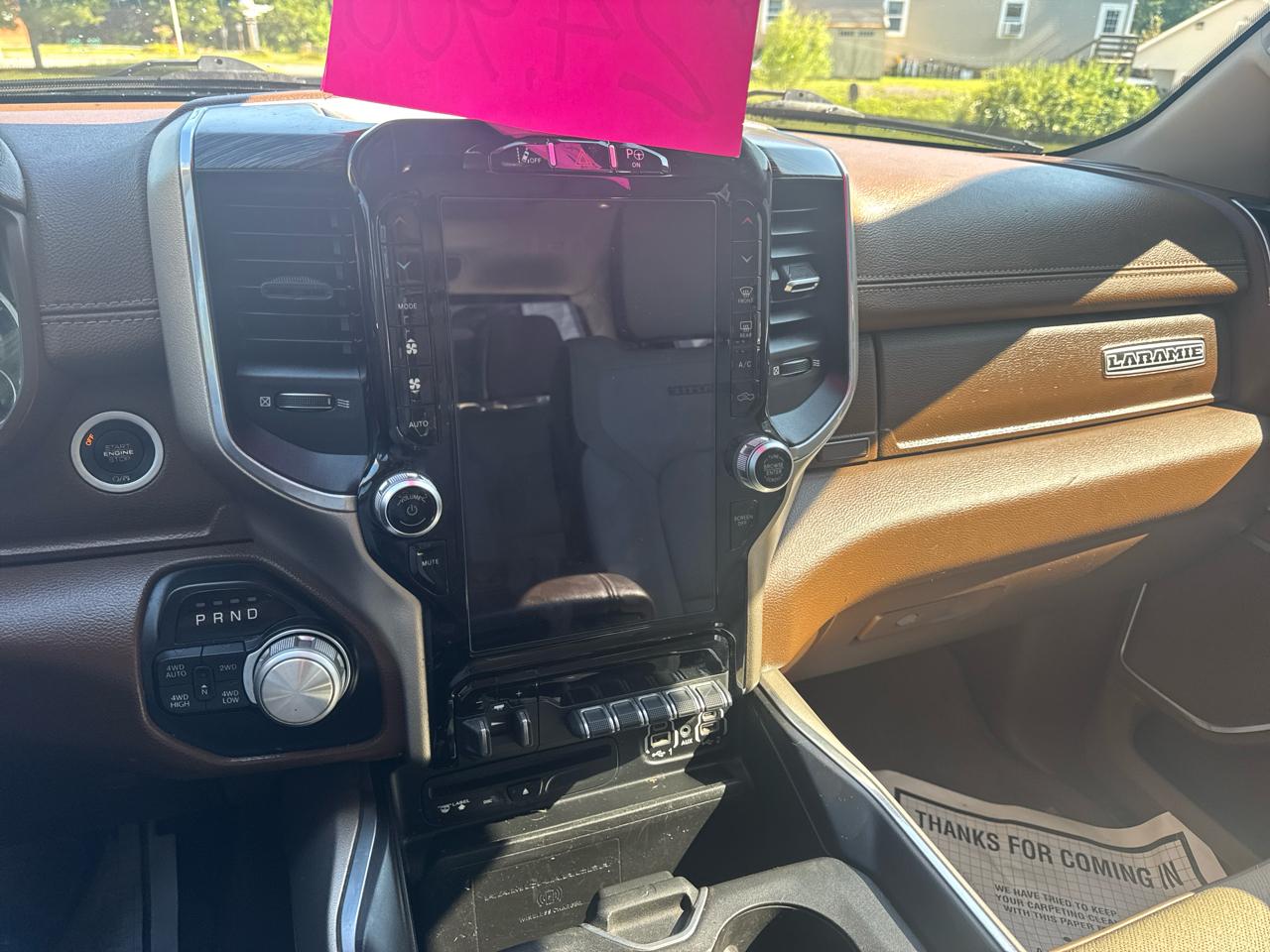 RAM 1500 Laramie Crew Cab SWB 4WD 2019