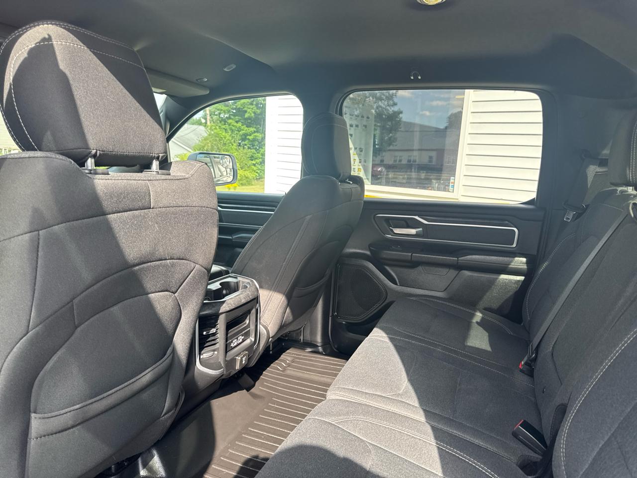 RAM 1500 Big Horn Crew Cab SWB 4WD 2019