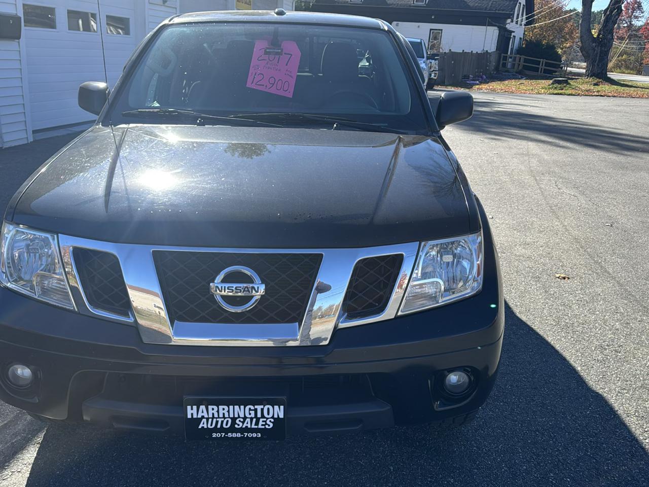 Nissan Frontier 4WD Crew Cab SWB Manual SV 2017