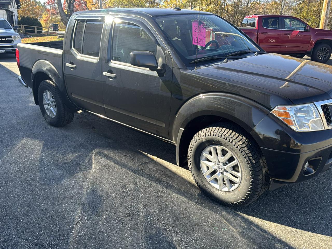 Nissan Frontier 4WD Crew Cab SWB Manual SV 2017