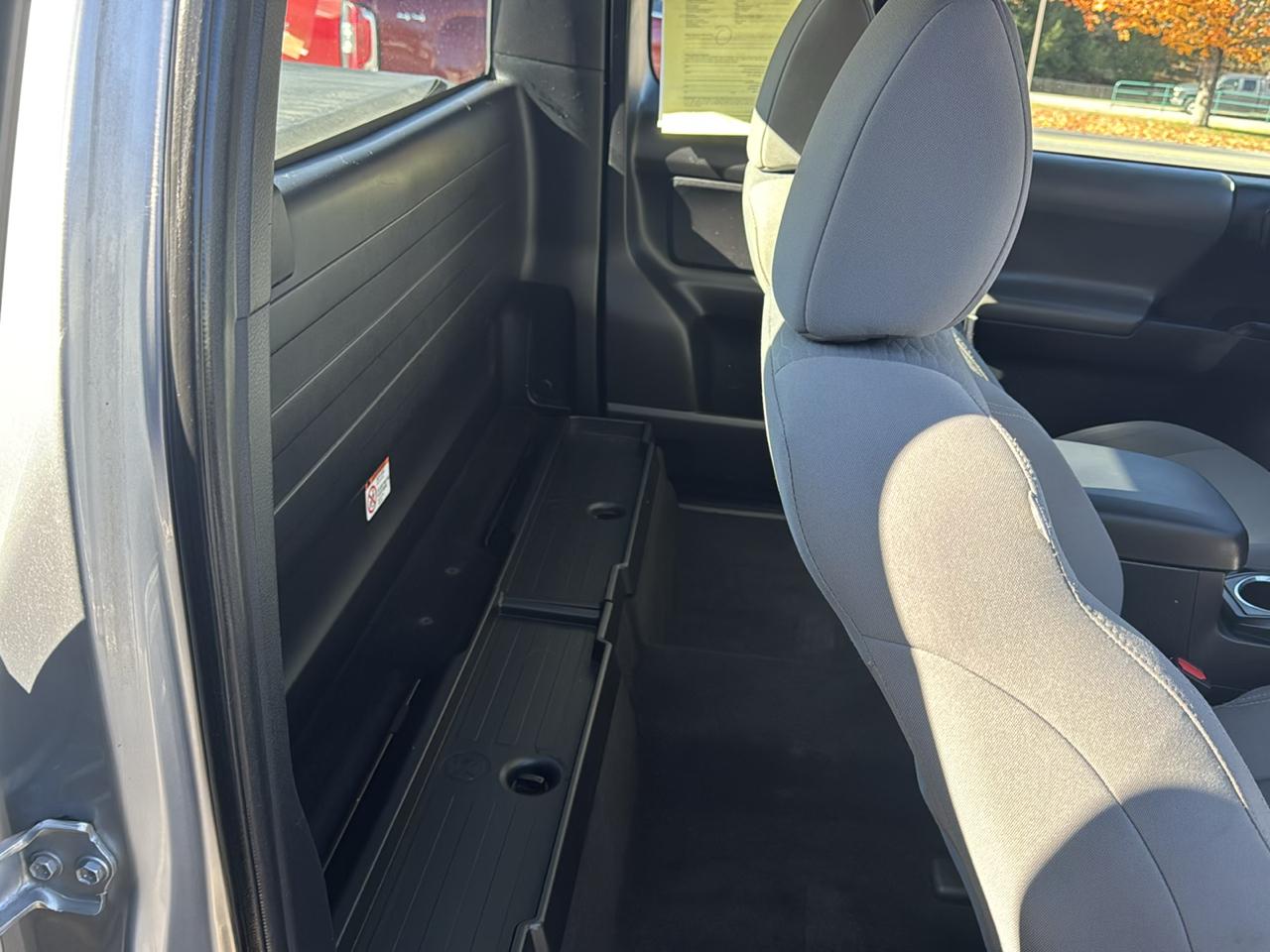 Toyota Tacoma 4WD Access I4 AT (Natl) 2018