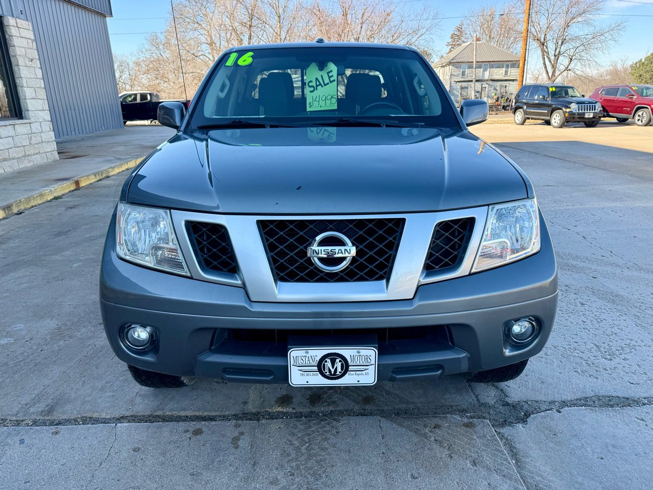 Nissan Frontier PRO-4X Crew Cab 5AT 4WD 2016