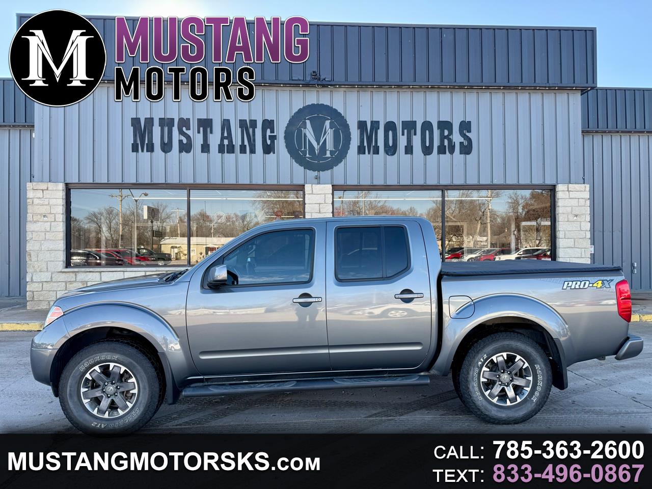 2016 Nissan Frontier PRO-4X Crew Cab 5AT 4WD