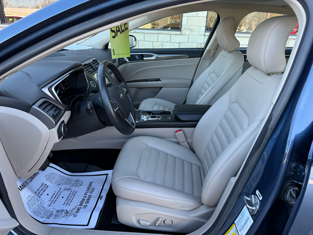 Ford Fusion Hybrid SEL 2019