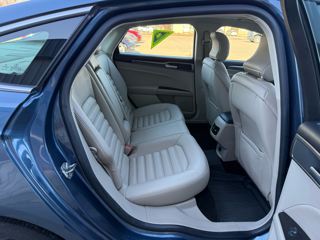 Ford Fusion Hybrid SEL 2019