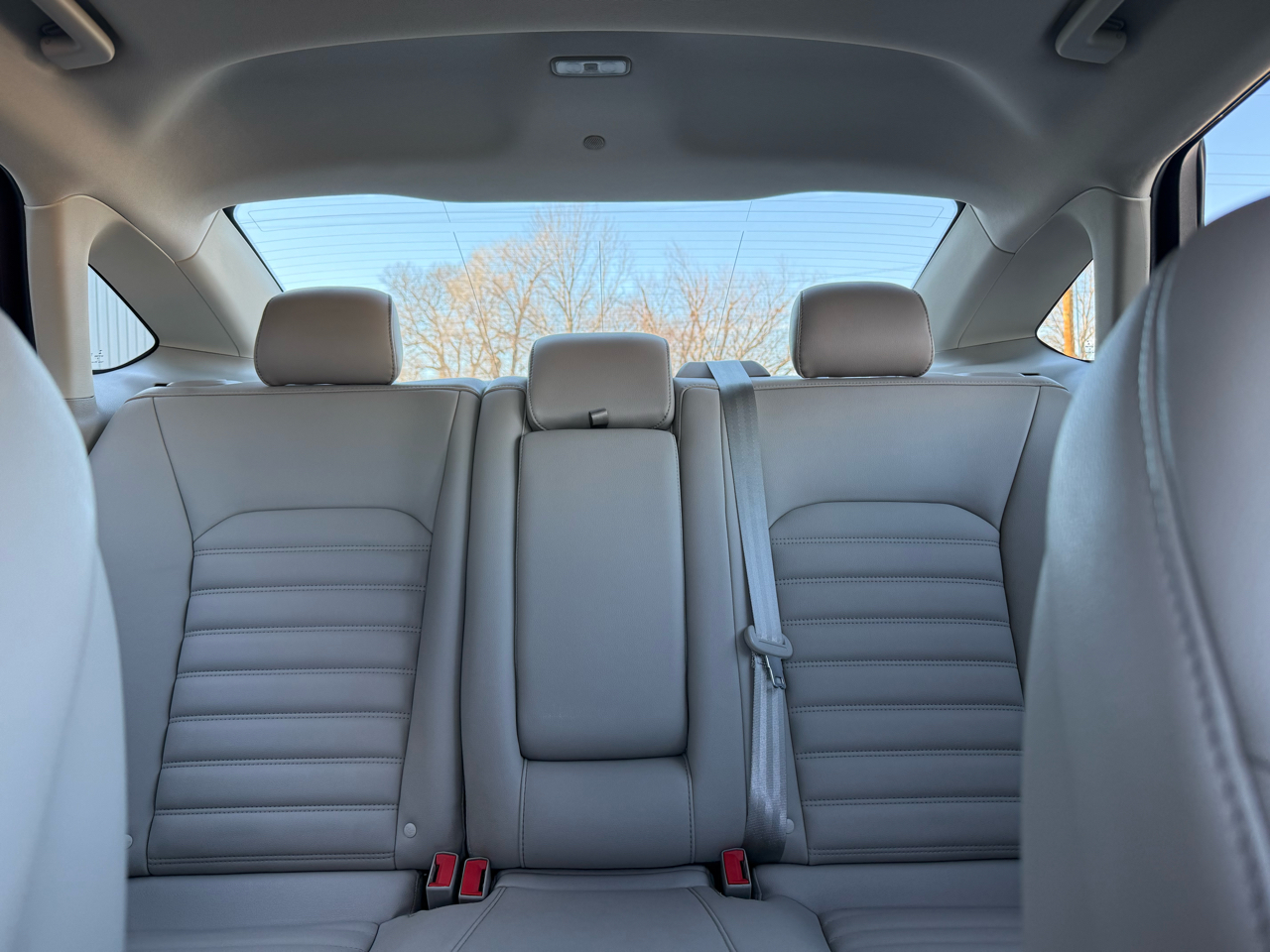 Ford Fusion Hybrid SEL 2019