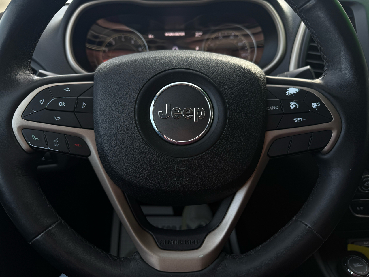 Jeep Cherokee Limited 4WD 2015