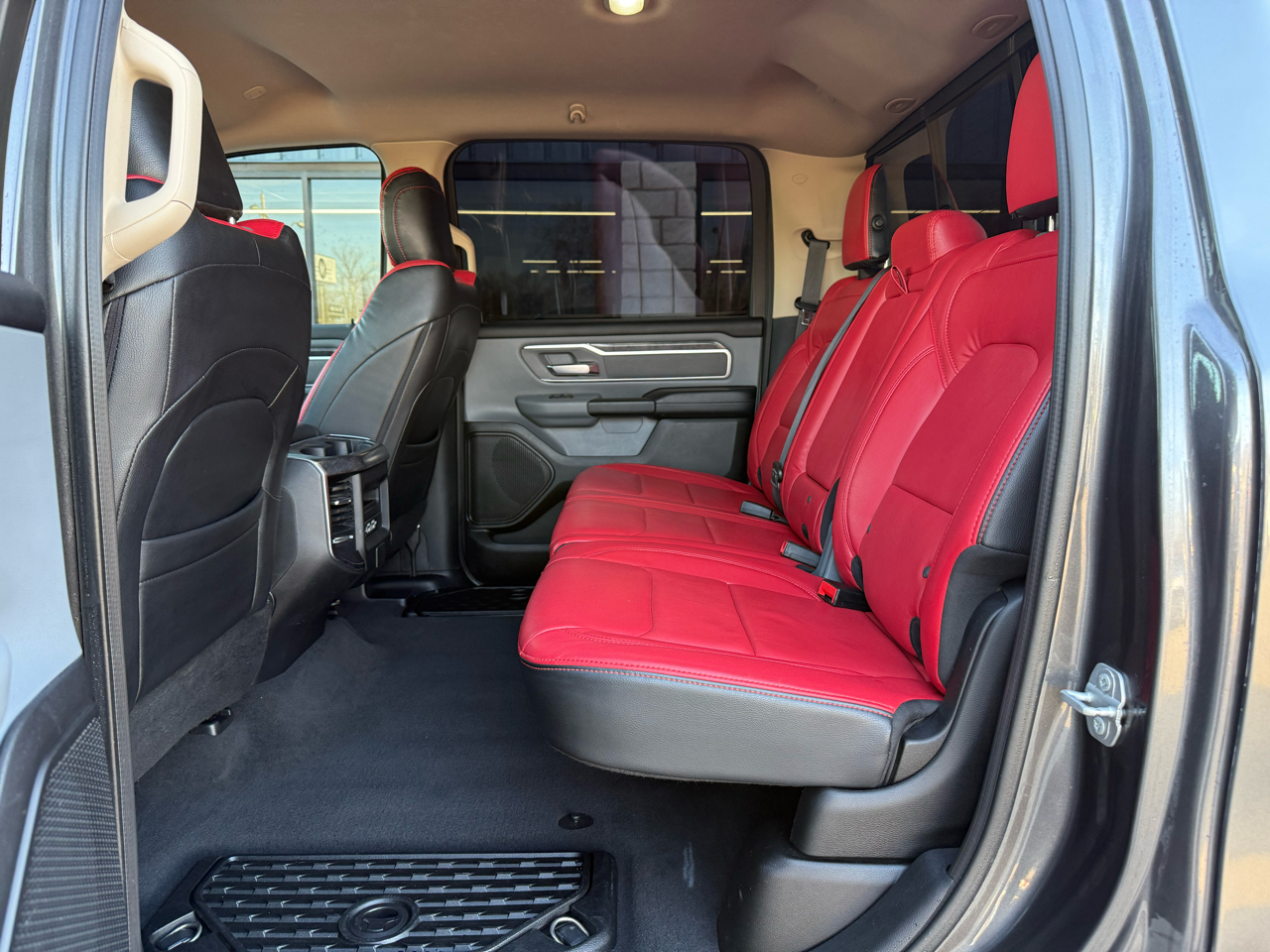 RAM 1500 Big Horn Crew Cab SWB 4WD 2019