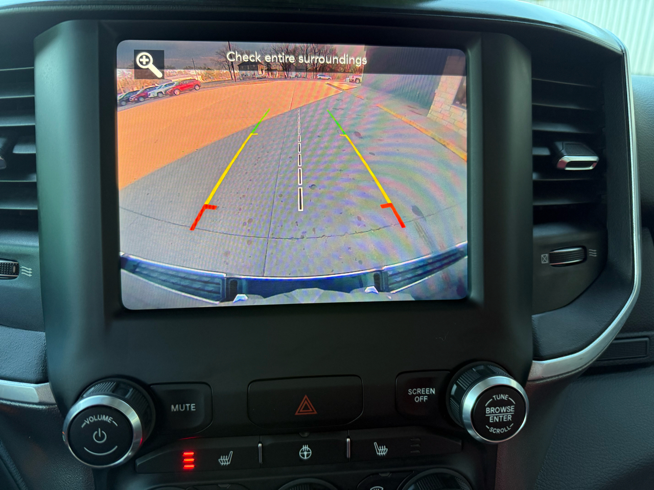 RAM 1500 Big Horn Crew Cab SWB 4WD 2019