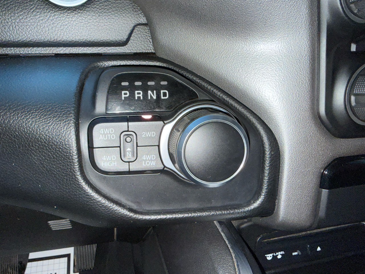 RAM 1500 Big Horn Crew Cab SWB 4WD 2019