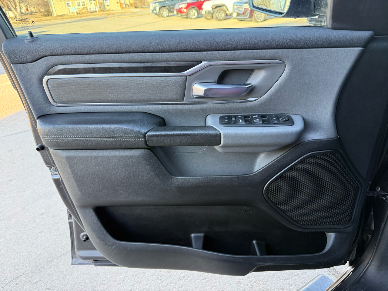 RAM 1500 Big Horn Crew Cab SWB 4WD 2019