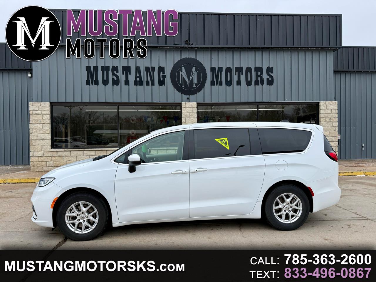 2023 Chrysler Pacifica Touring L