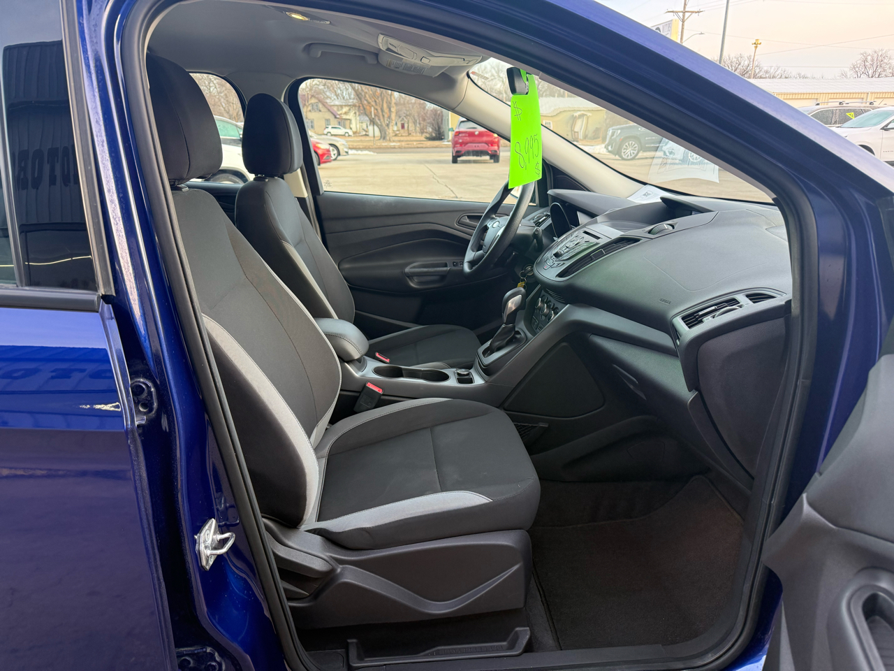 Ford Escape S FWD 2014