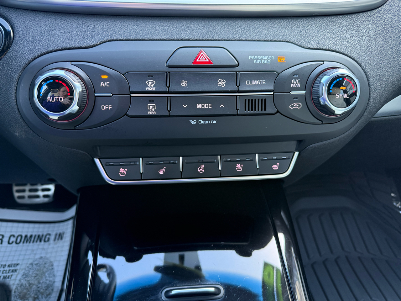 Kia Sorento SXL 4D SUV AWD V6 2016