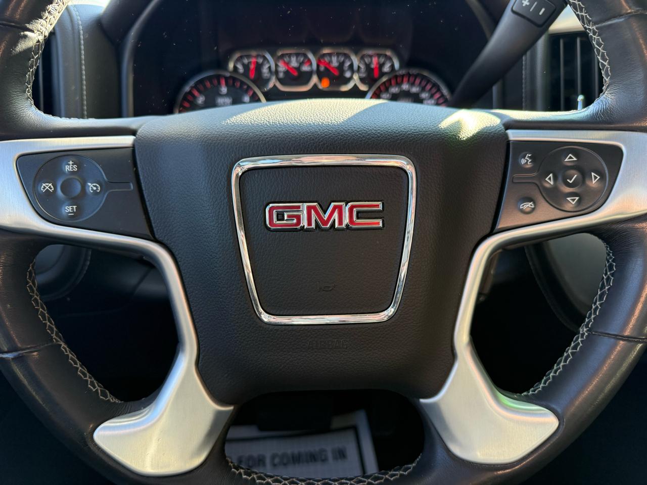 GMC Sierra 1500 SLE 4WD 2014
