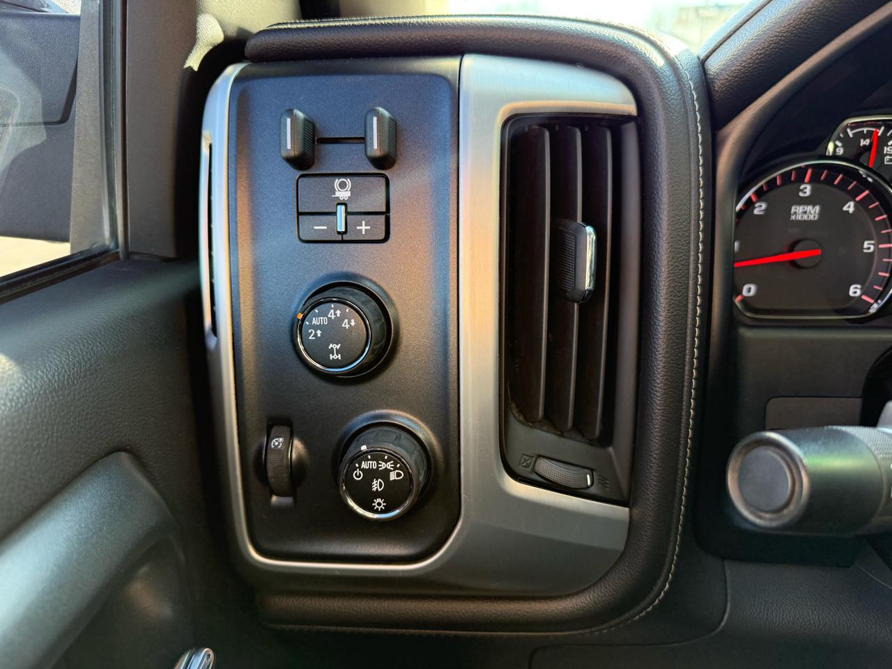 GMC Sierra 1500 SLE 4WD 2014