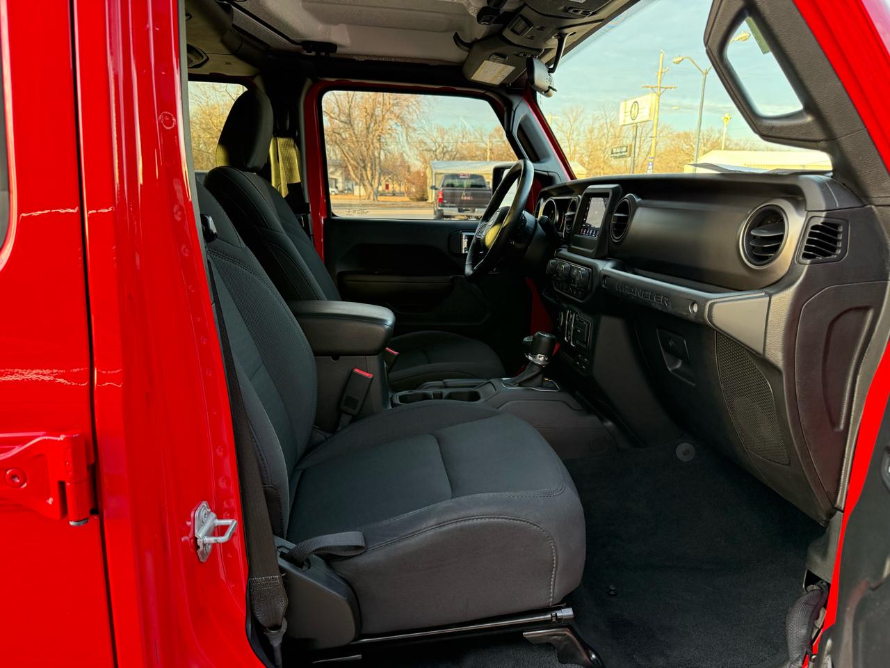 Jeep Wrangler Unlimited Sport 2019