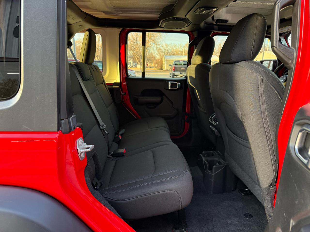 Jeep Wrangler Unlimited Sport 2019
