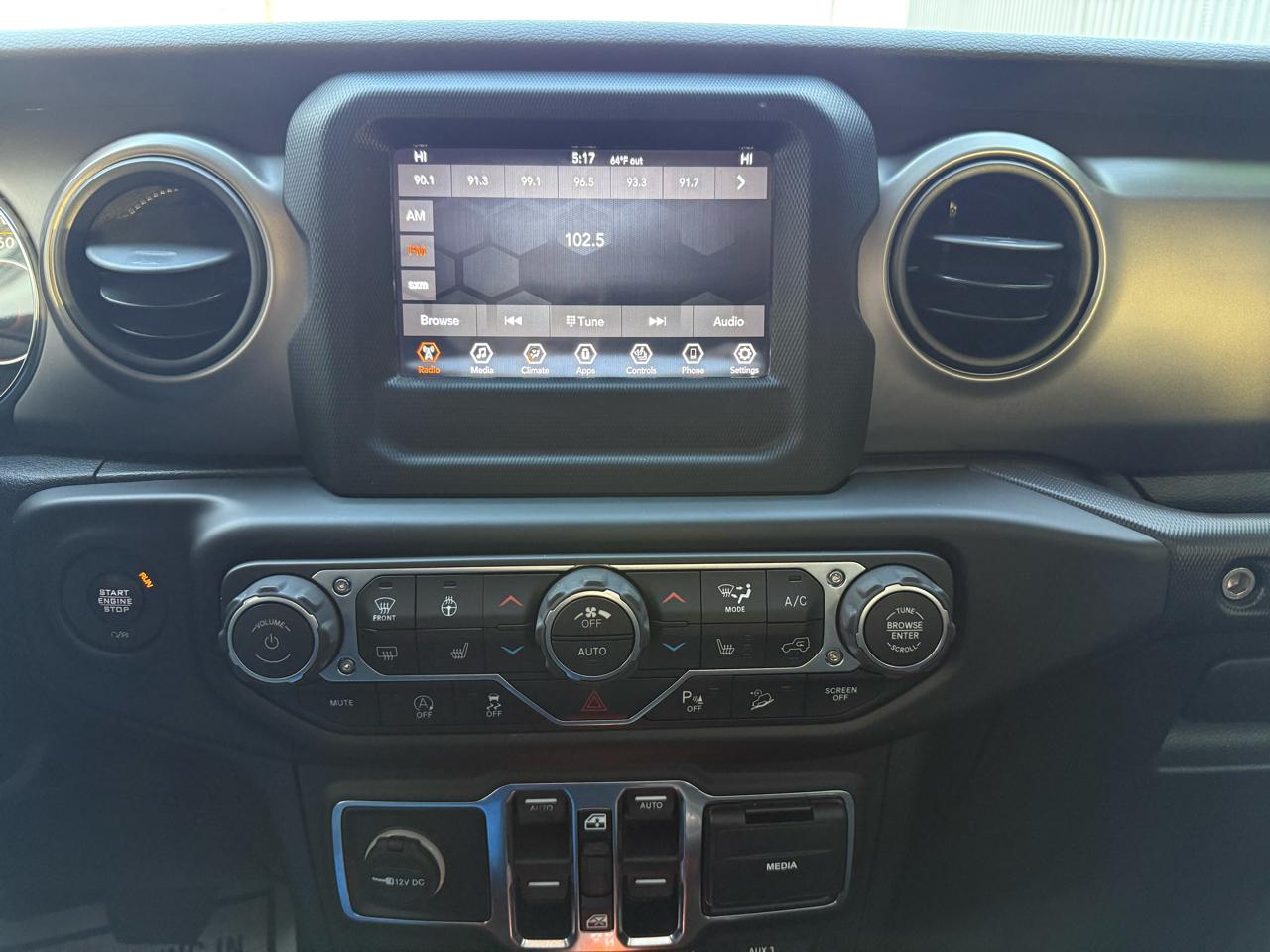 Jeep Wrangler Unlimited Sport 2019